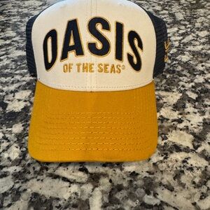 New Oasis of the Seas Yellow and Black Cap